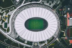 英雄联盟总决赛-生死七秒！布伦森冷血三分定江山，步行者决胜局带走灰熊