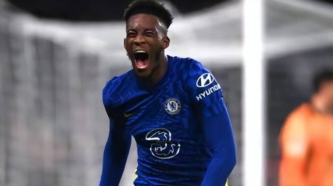 南安普顿绝杀赢球，提升保级希望