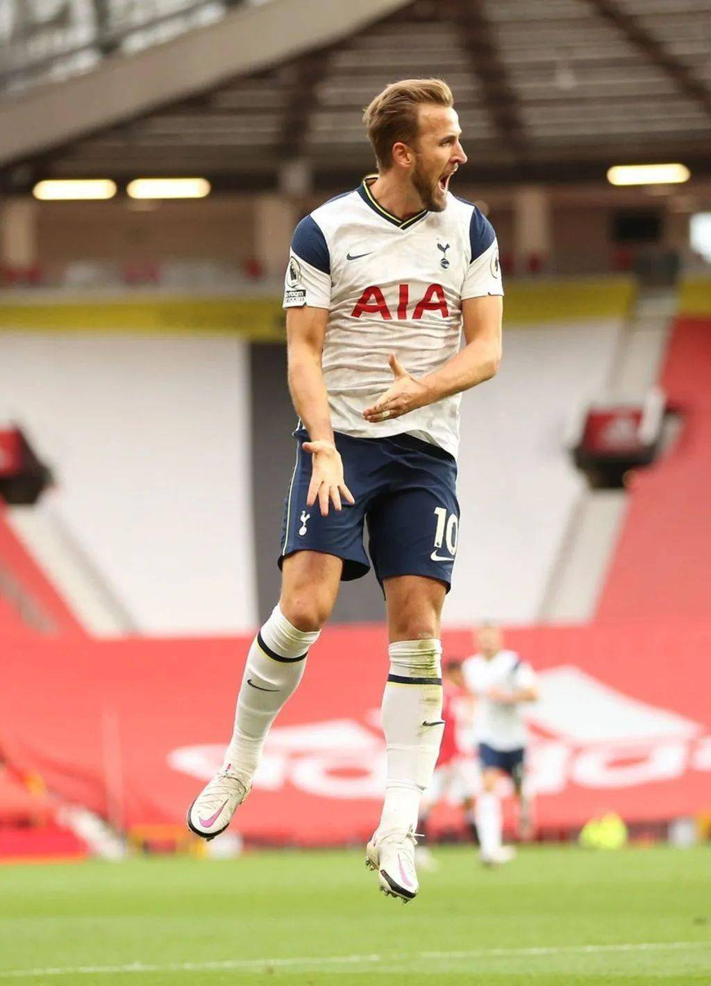 红魔凭主场优势，霸气收获关键三分的简单介绍