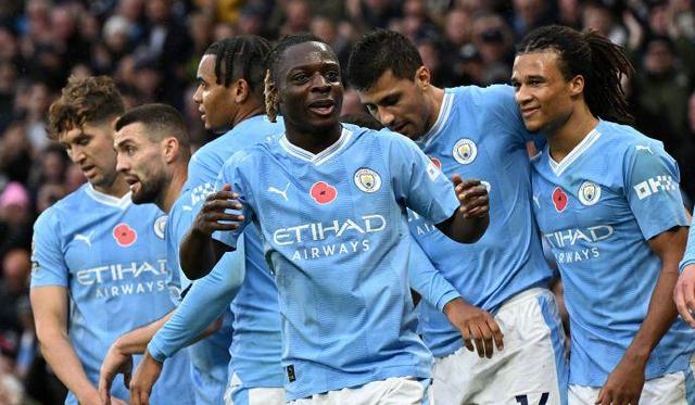 焦点大战：游泳上演巅峰碰撞的简单介绍