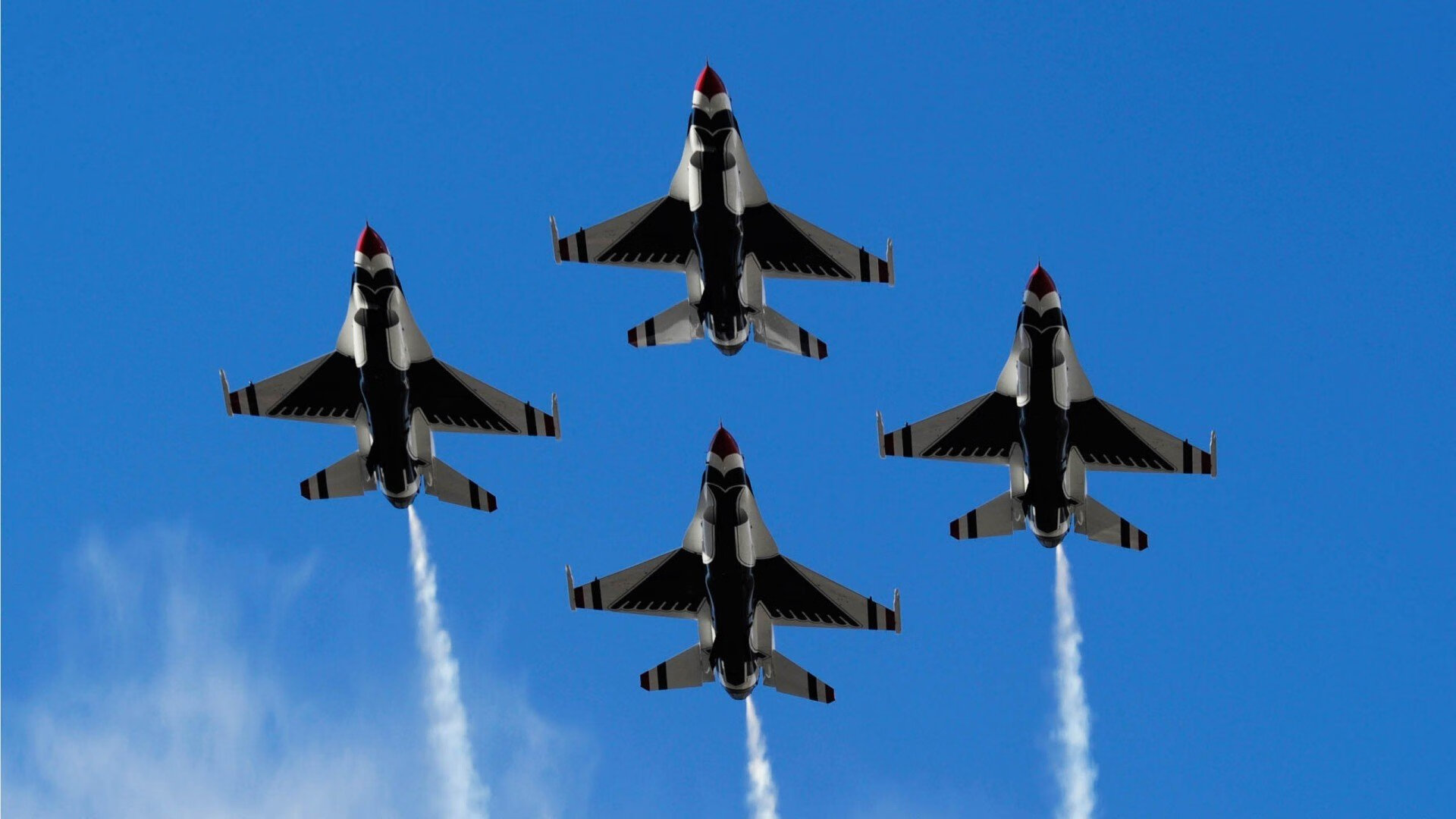 冰火协奏曲,当北欧风暴点燃加勒比海之夜