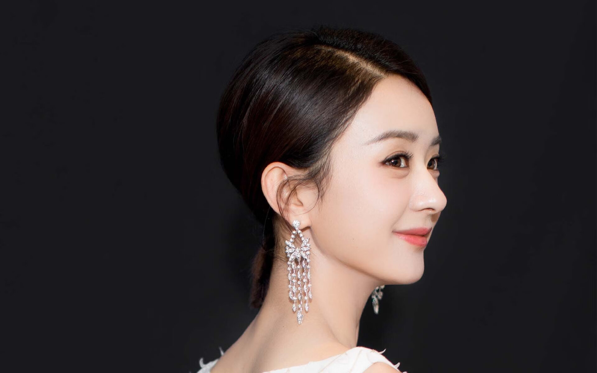 塔什干的复仇,2026世界杯,乌兹别克斯坦如何用钢铁洪流碾碎西班牙王朝,迪亚斯完成世纪绝杀